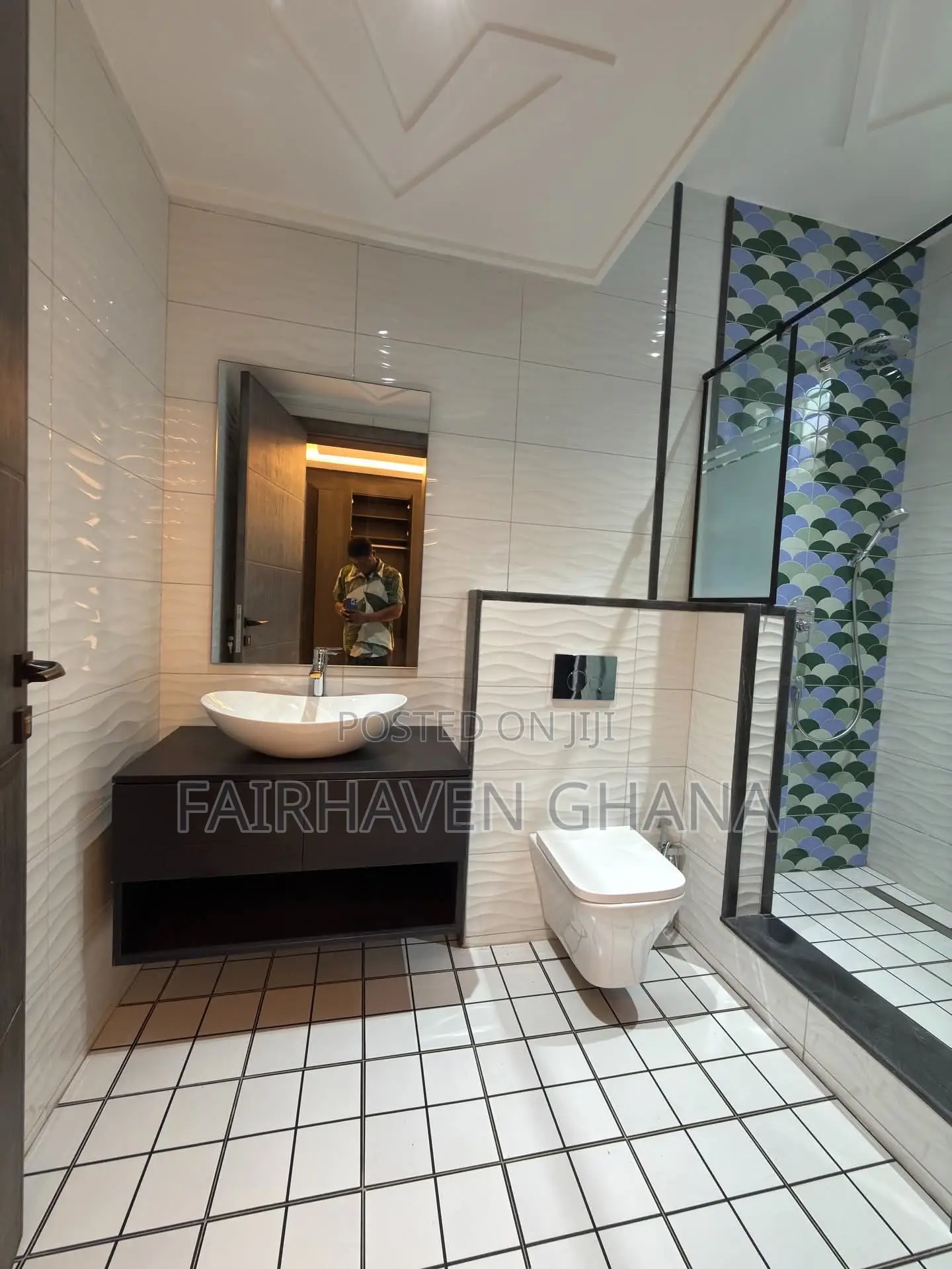 Furnished 5bdrm Apartment in Fairhaven, East Legon for sale