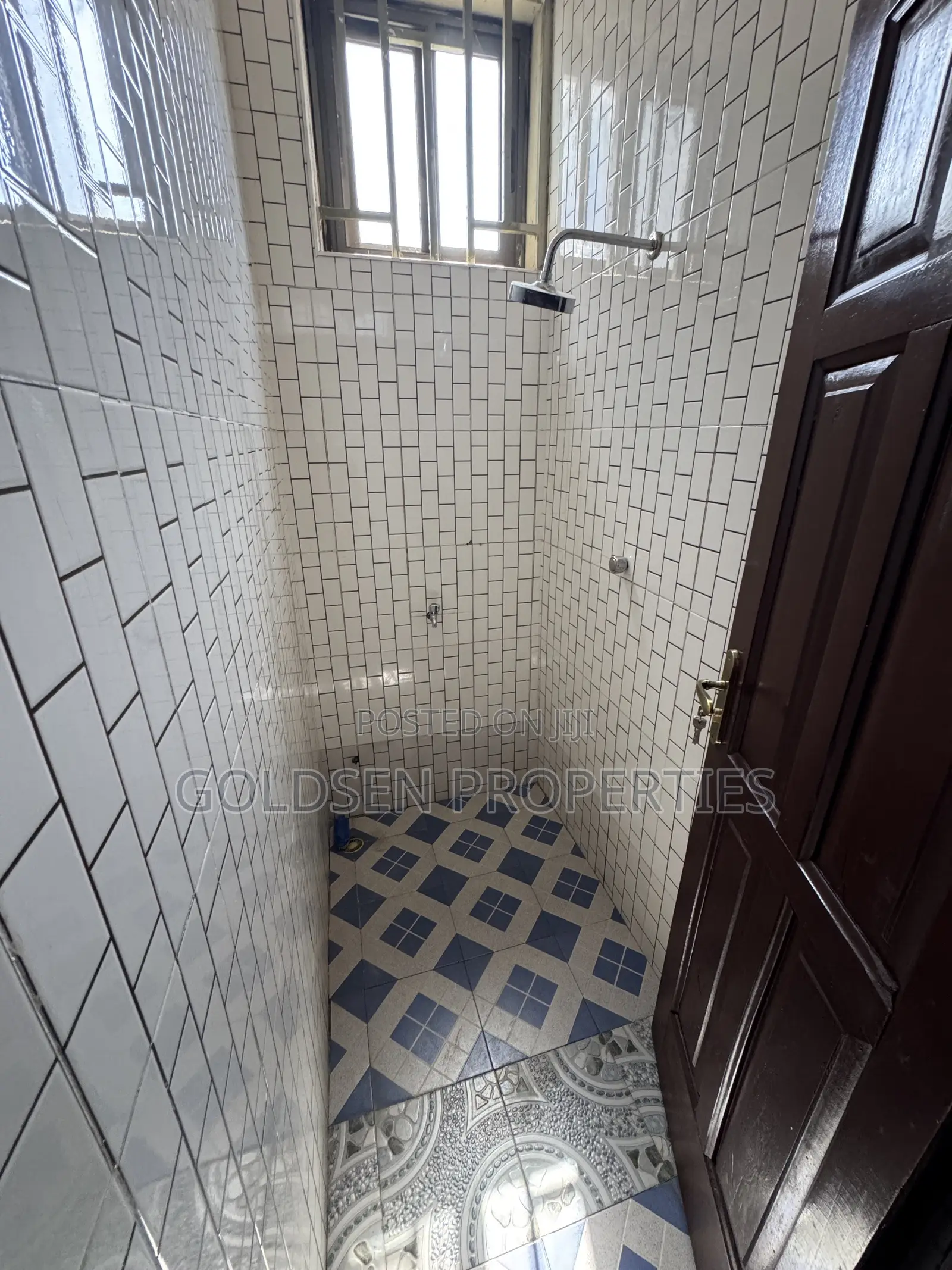 2bdrm Apartment in Mile 7 for rent