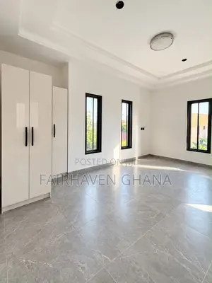 Furnished 4bdrm Apartment in Fairhaven, East Legon for sale