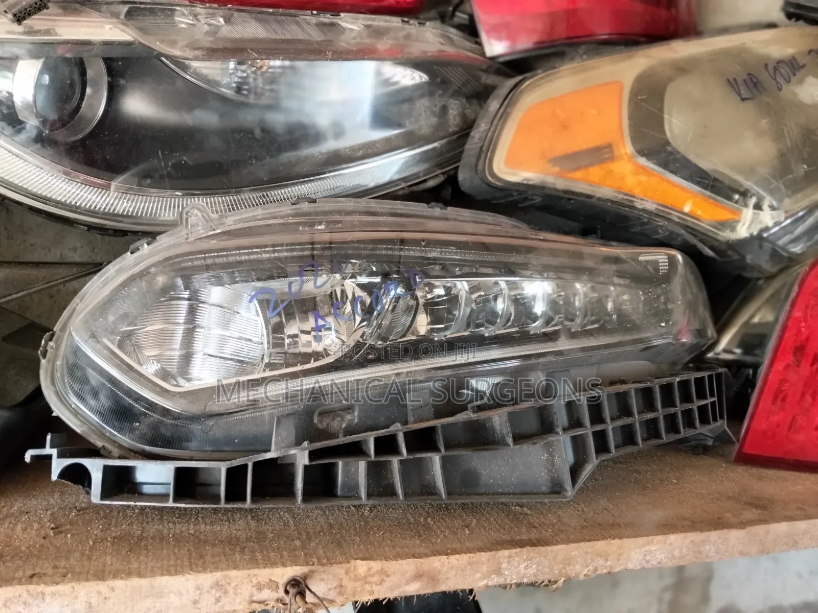 Headlight Assembly for 2018–2022 Honda Accord.