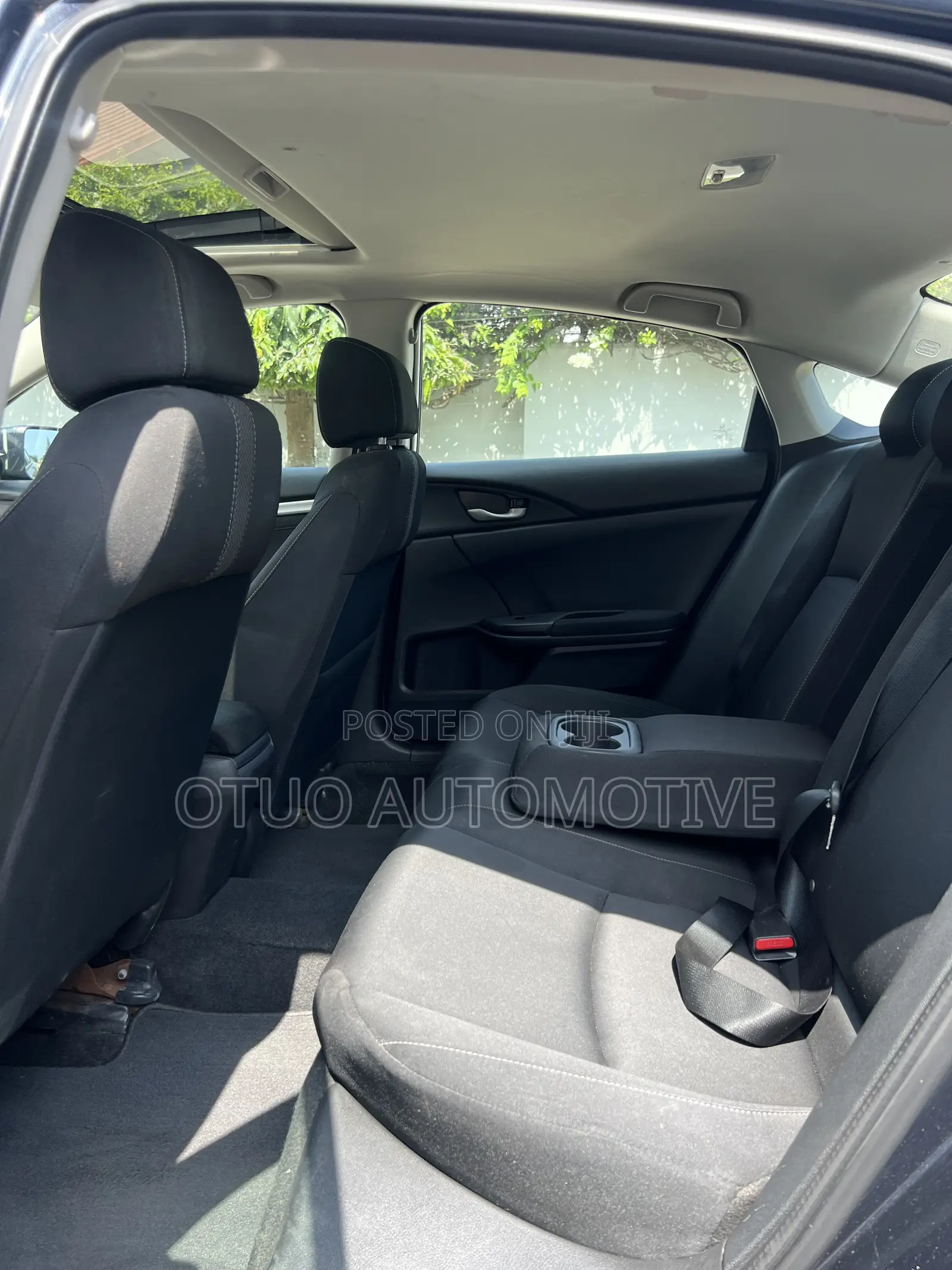 Honda Civic EX Sedan 2020 Gray