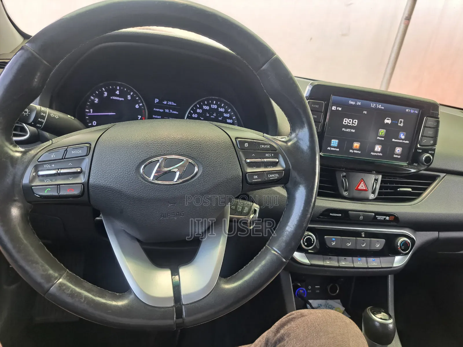 Hyundai Elantra 2019 Black