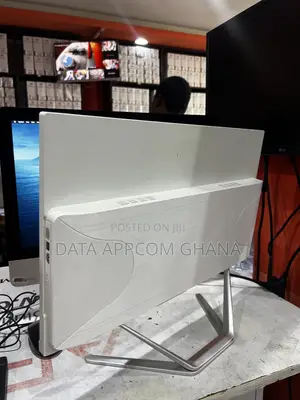 Desktop Computer Fujitsu 8GB Intel Core i7 SSD 256GB