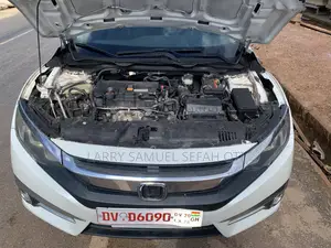 Honda Civic 2016 White