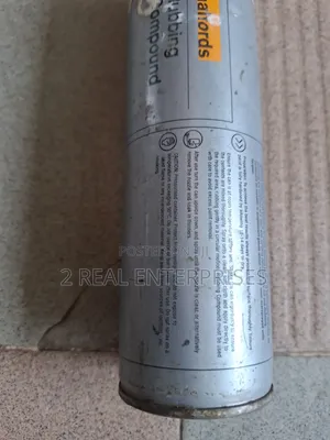 Halfords Rubbing Compound Aerosol Spray Paint 300ml
