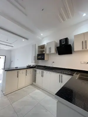 3bdrm Duplex in Xcellence Properties, East Legon for sale