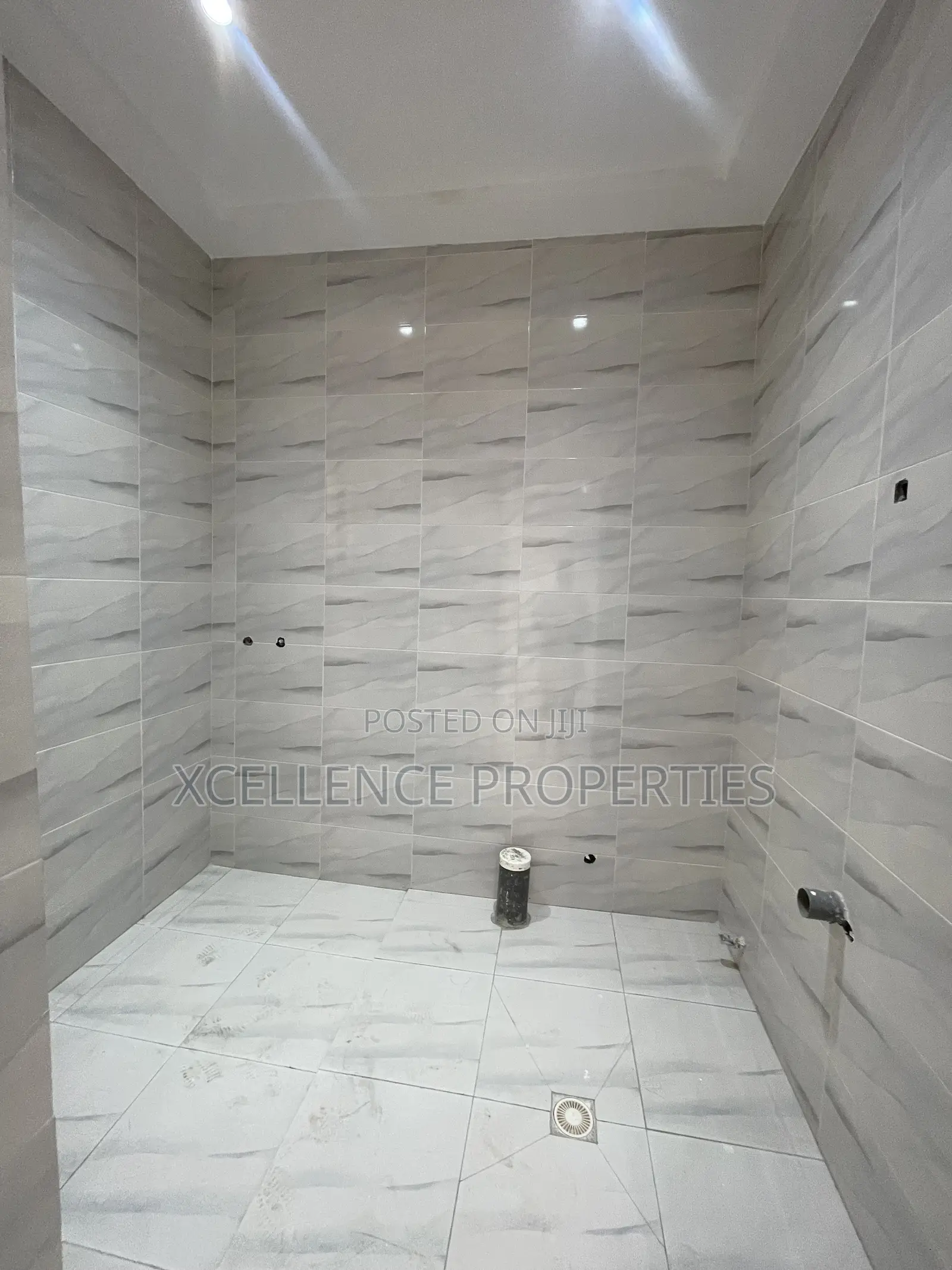 3bdrm Duplex in Xcellence Properties, East Legon for sale