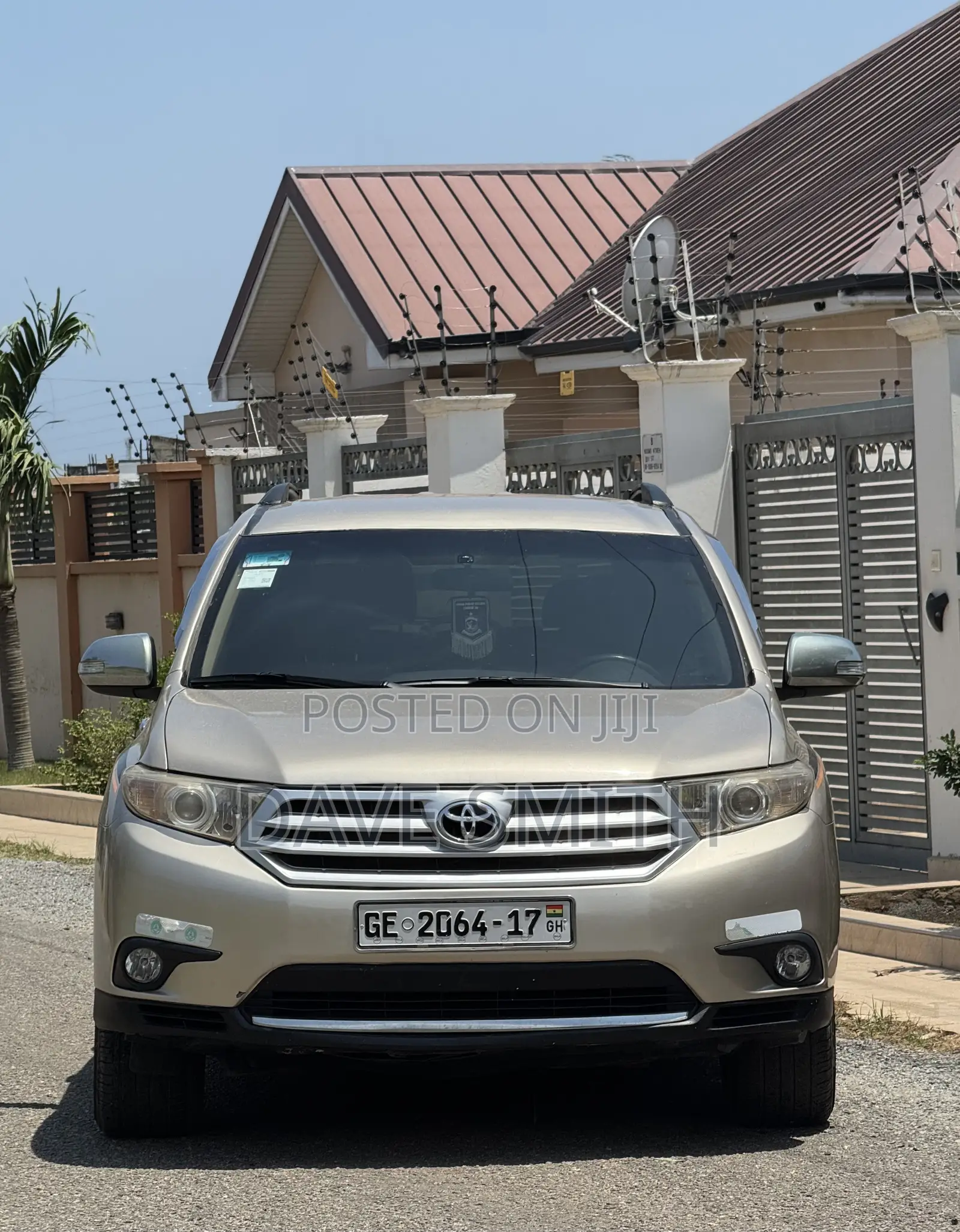 Toyota Highlander SE 3.5L 4WD 2013 Brown
