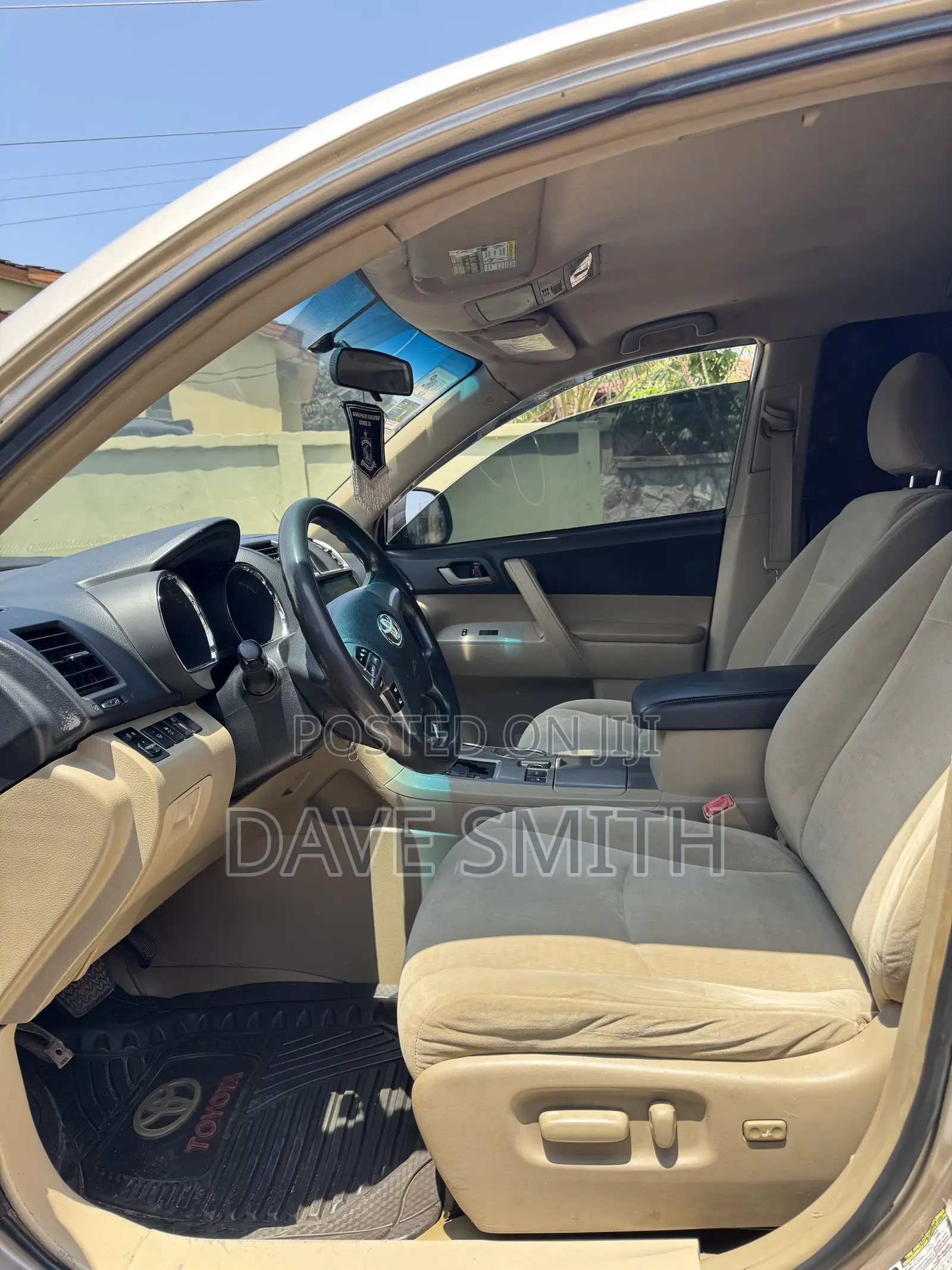 Toyota Highlander SE 3.5L 4WD 2013 Brown