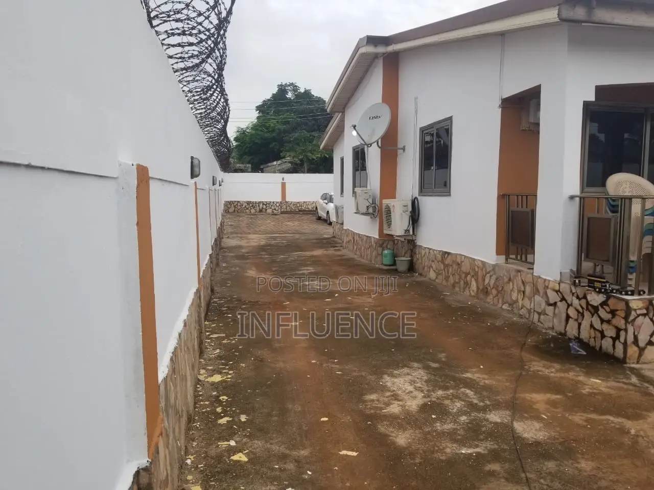 3bdrm House in Lakeside, East Legon for sale