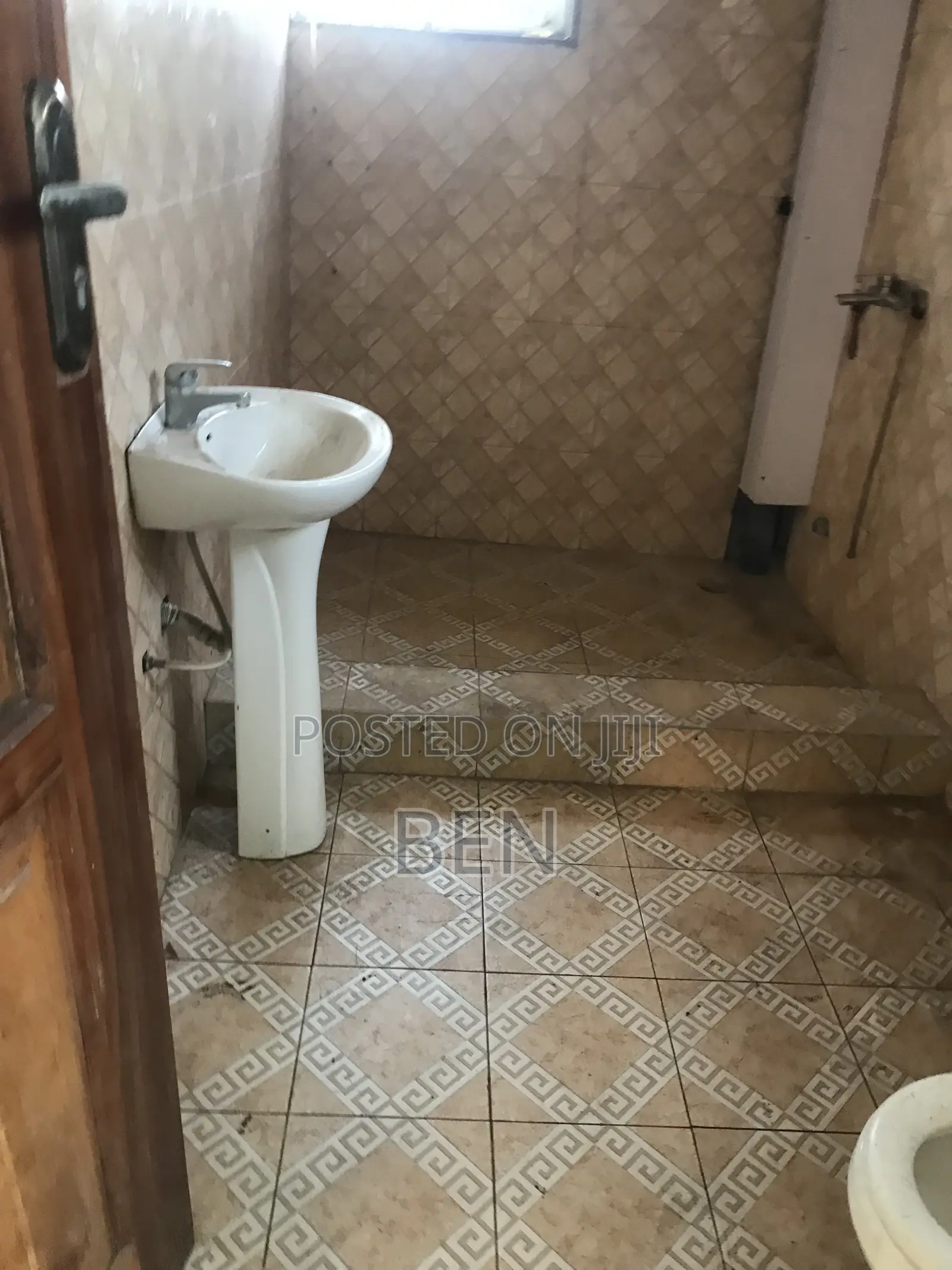 2bdrm Apartment in Chantan Mile 7 for rent