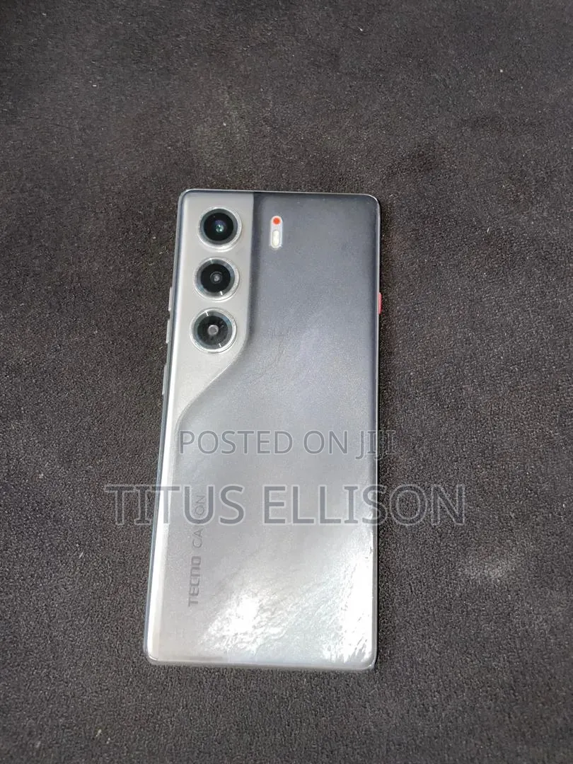Tecno Camon 40 256 GB Silver
