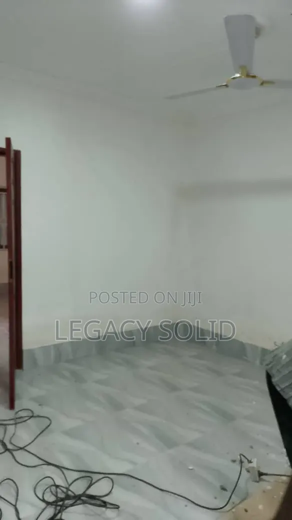 1bdrm Apartment in Legacy Solid Real, New Town for rent