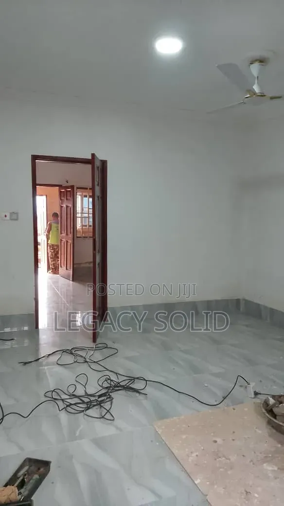 1bdrm Apartment in Legacy Solid Real, New Town for rent