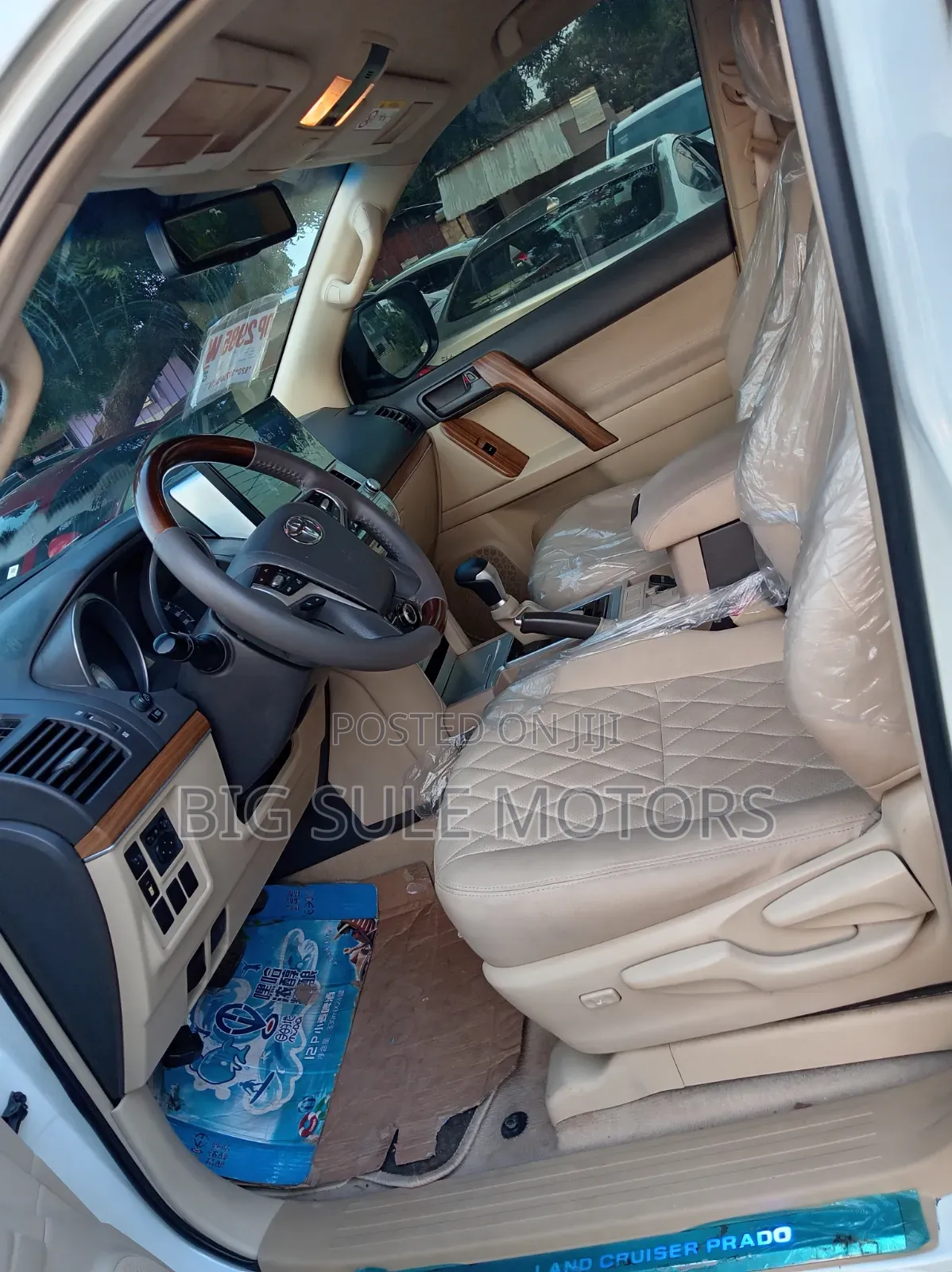 Toyota Land Cruiser Prado 2017 White