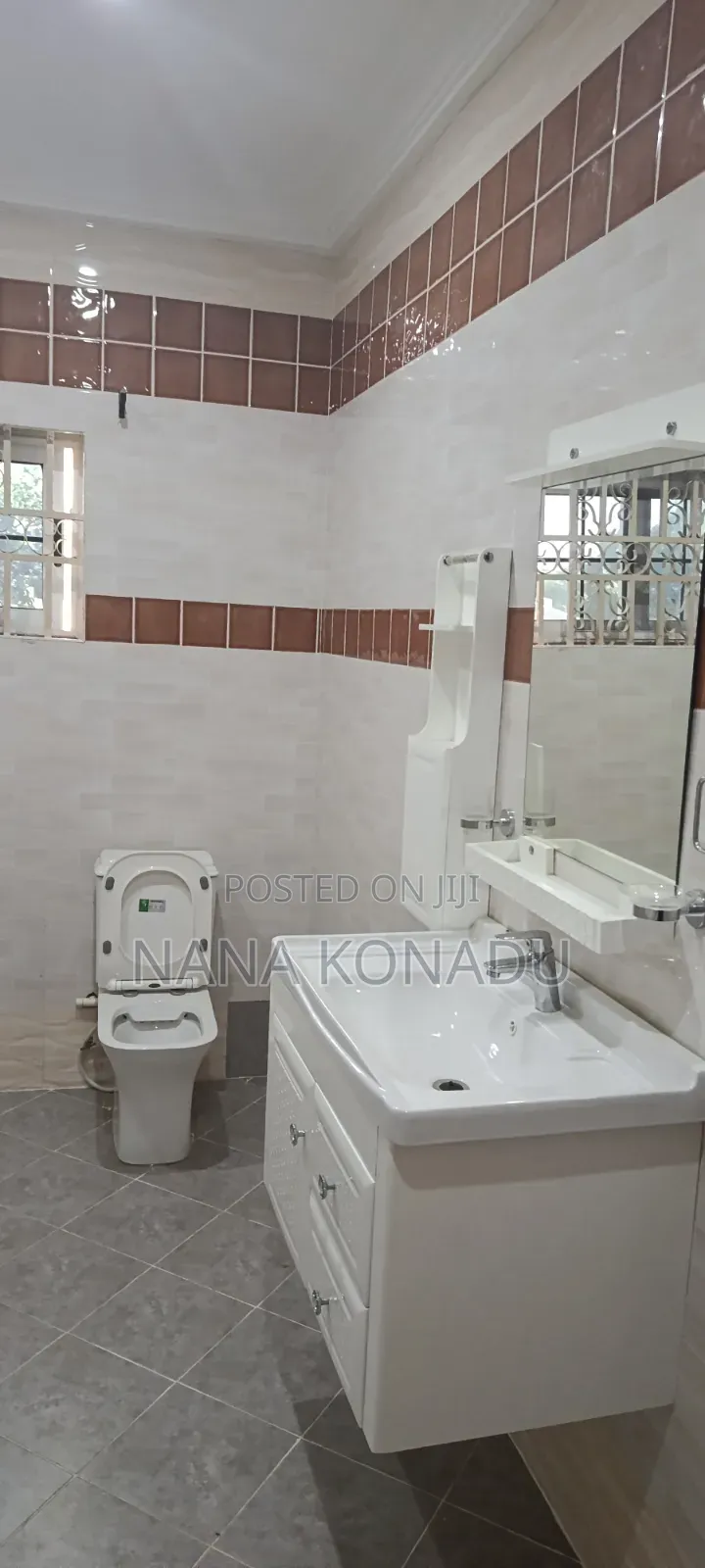 6bdrm House in Slim Property, ECOMOG for sale