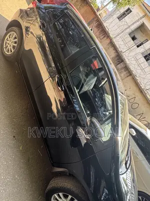 Toyota Vitz 1.3 AWD 5dr 2013 Black