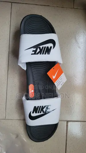 Nike Black and White Slides Size 44