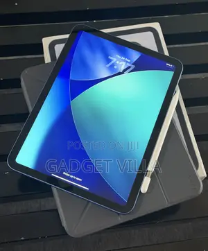 Apple iPad (2025) 128 GB Blue