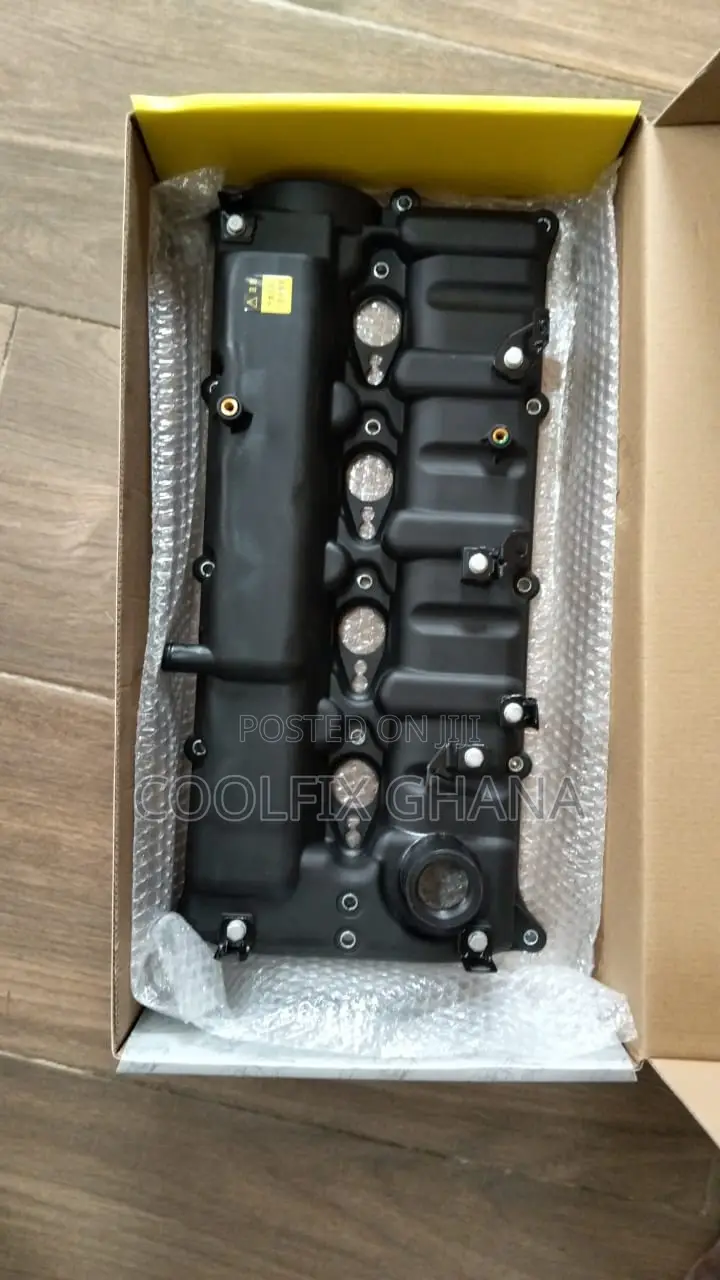 Engine Valve Cover