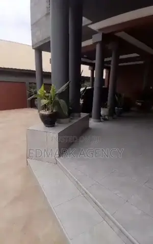 1bdrm Apartment in Kwabenya Point 1 for rent