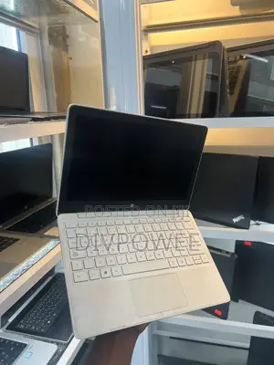 Laptop Microsoft Surface 8GB Intel SSD 128GB