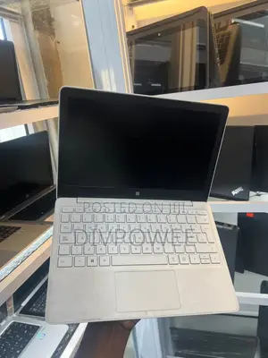 Laptop Microsoft Surface 8GB Intel SSD 128GB