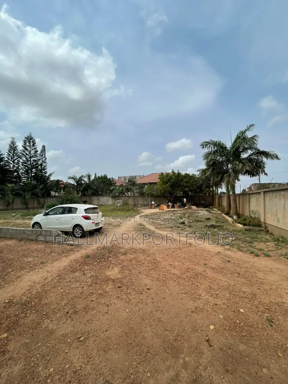 0.25 Acres East Airport