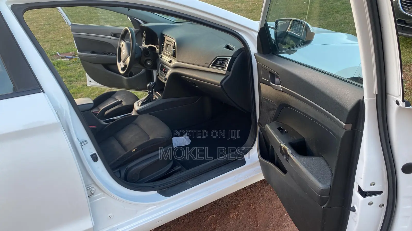Hyundai Elantra 2018 White
