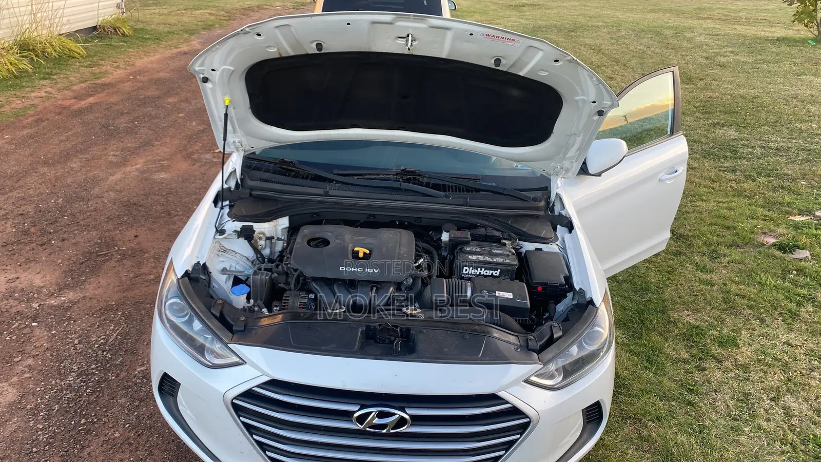 Hyundai Elantra 2018 White