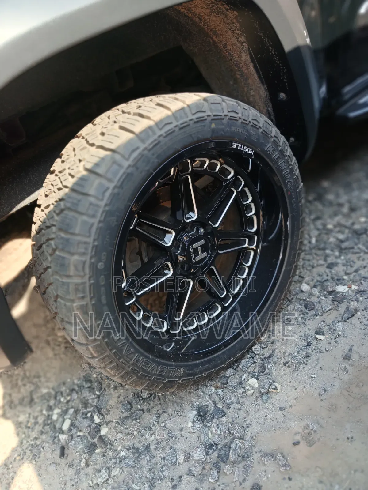 Toyota Tundra 2022 Black
