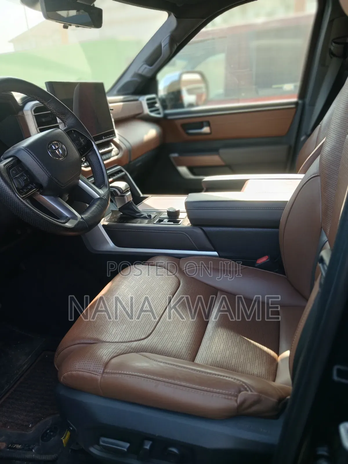 Toyota Tundra 2022 Black