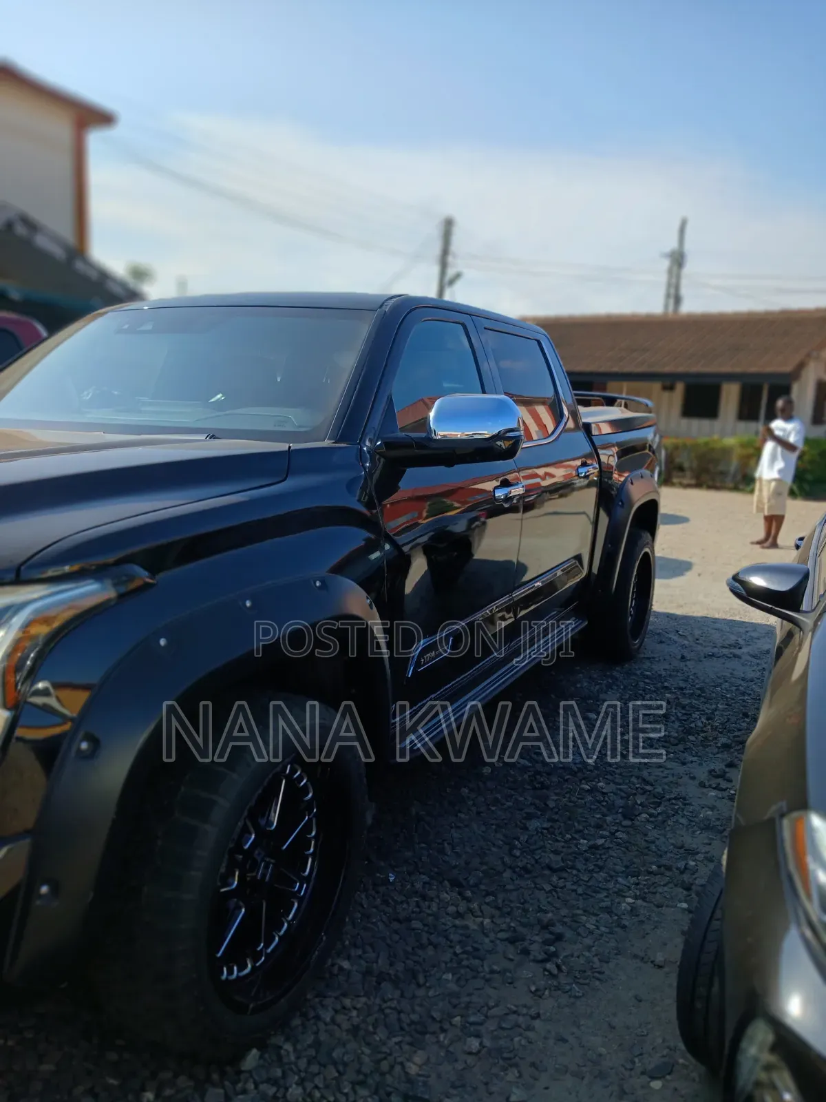 Toyota Tundra 2022 Black