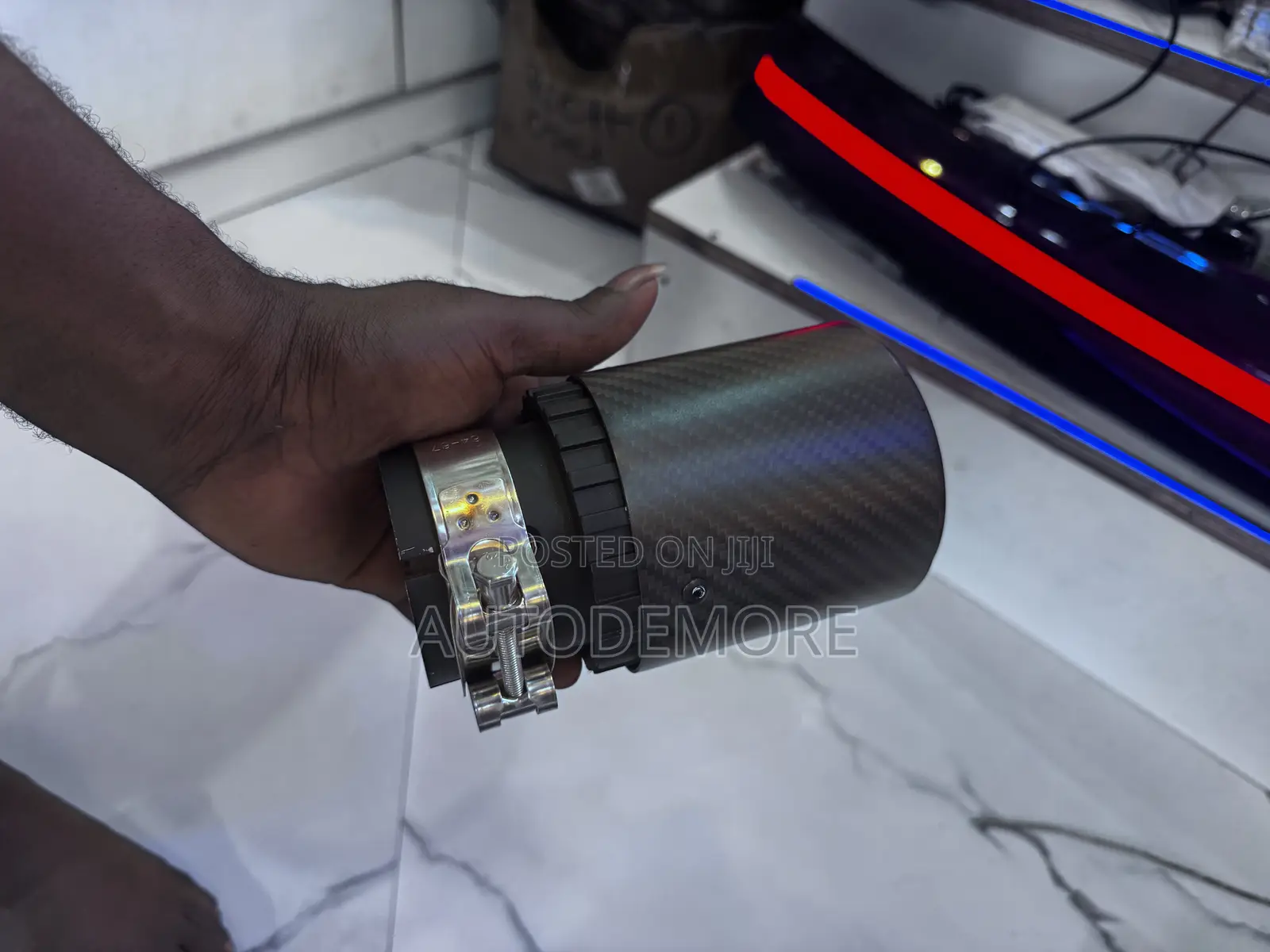 Universel Exhaust Tips for All Cars