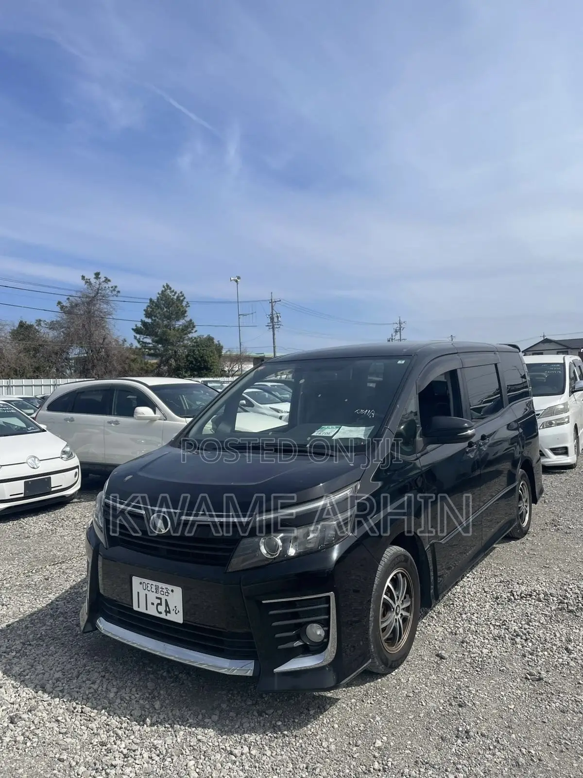 Toyota Voxy ZS Kirameki 2WD 7-Seater 2015 Black
