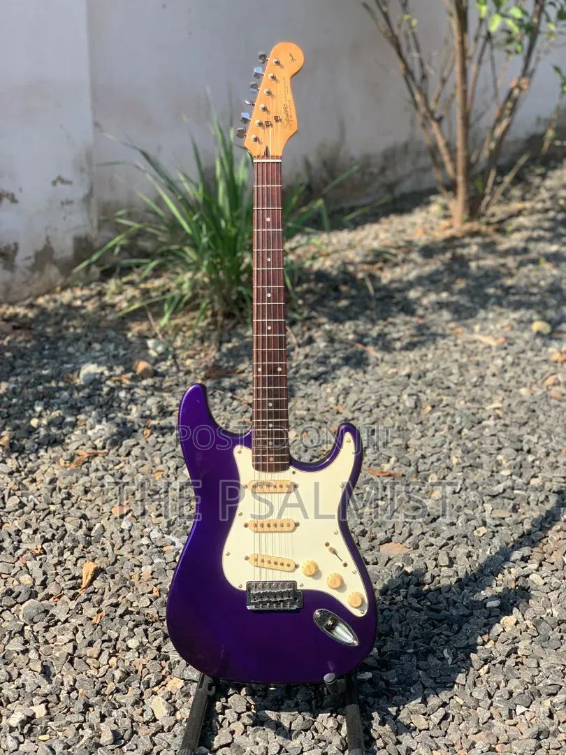 Fender Squier Stratocaster With Padded Bag