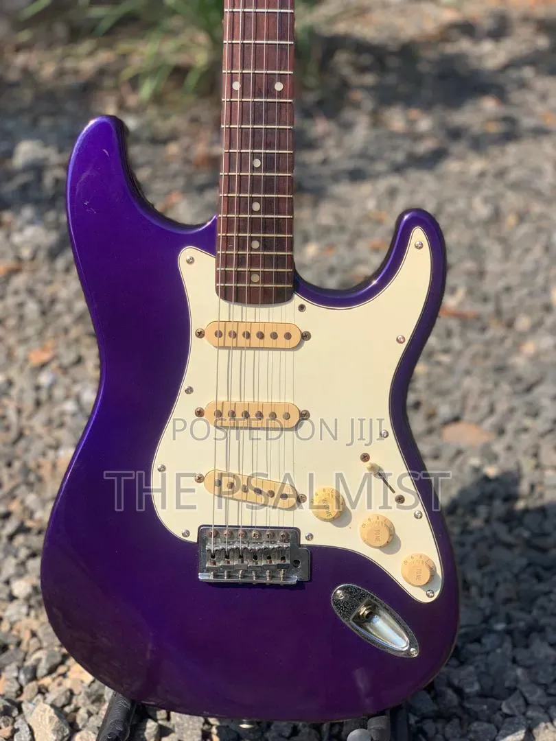 Fender Squier Stratocaster With Padded Bag