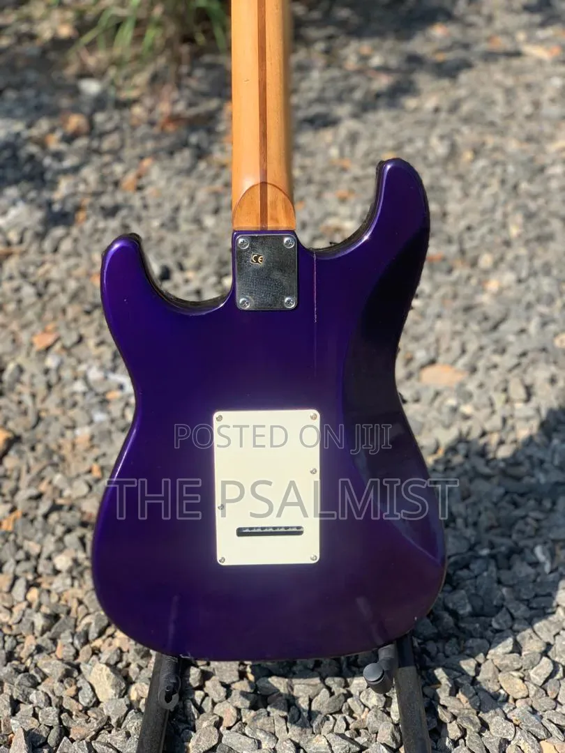 Fender Squier Stratocaster With Padded Bag