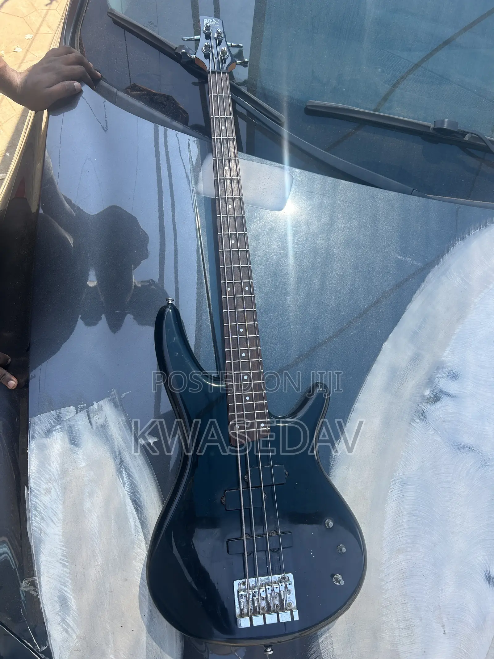 Ibanez Active 4 String Bass