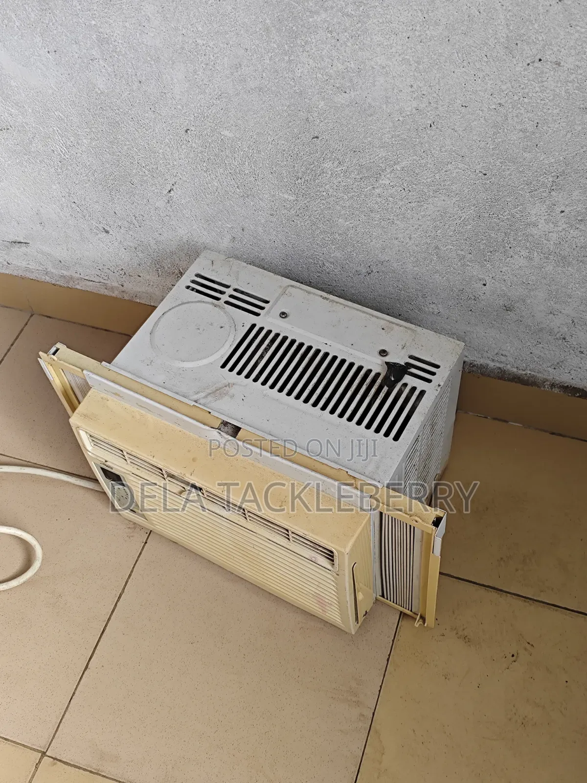 Arctic Window Air Conditioner With Free 2000Watts Stepdown