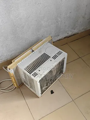 Arctic Window Air Conditioner With Free 2000Watts Stepdown