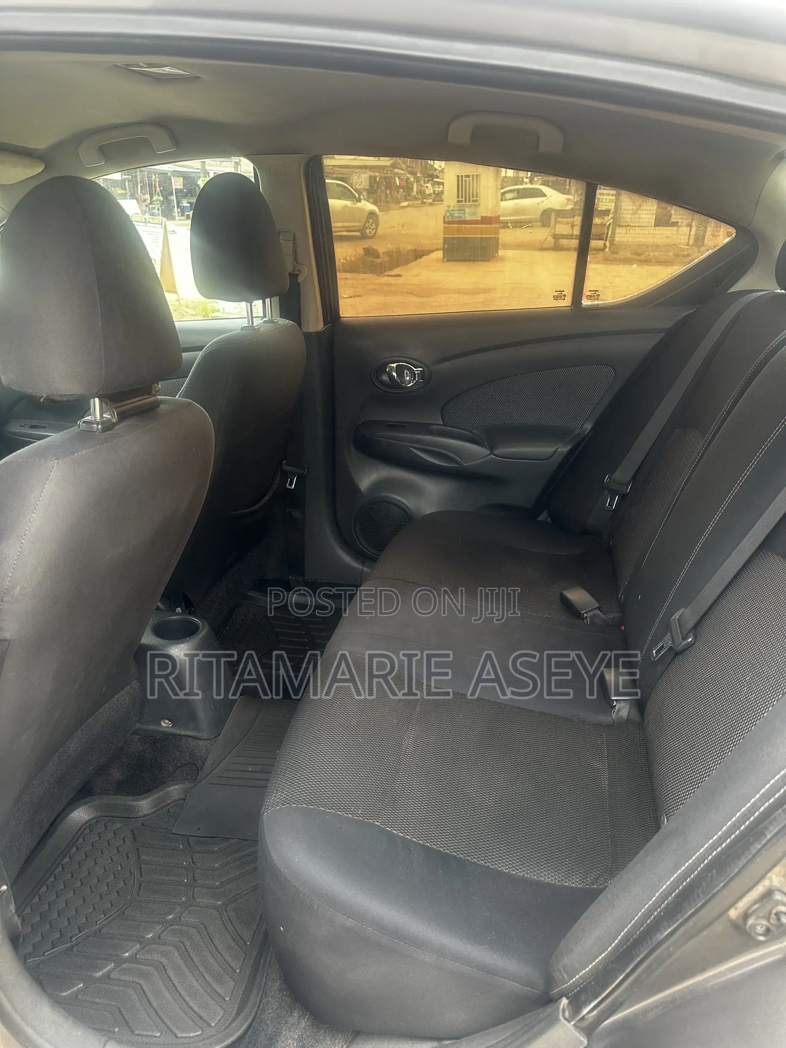 Nissan Versa 1.6 SV 4dr Sedan (1.6L 4cyl CVT) 2015 Brown