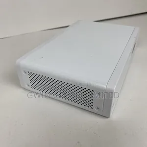 Sophos XG 86 VPN Firewall Router .Firewall Throughput: 3,100 MBPS [1