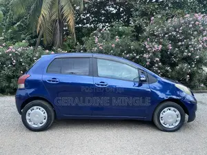 Toyota Vitz 2008 Blue