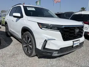 Honda Pilot Touring+ AWD 2025 White