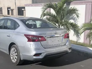 Nissan Sentra 2019 Gray