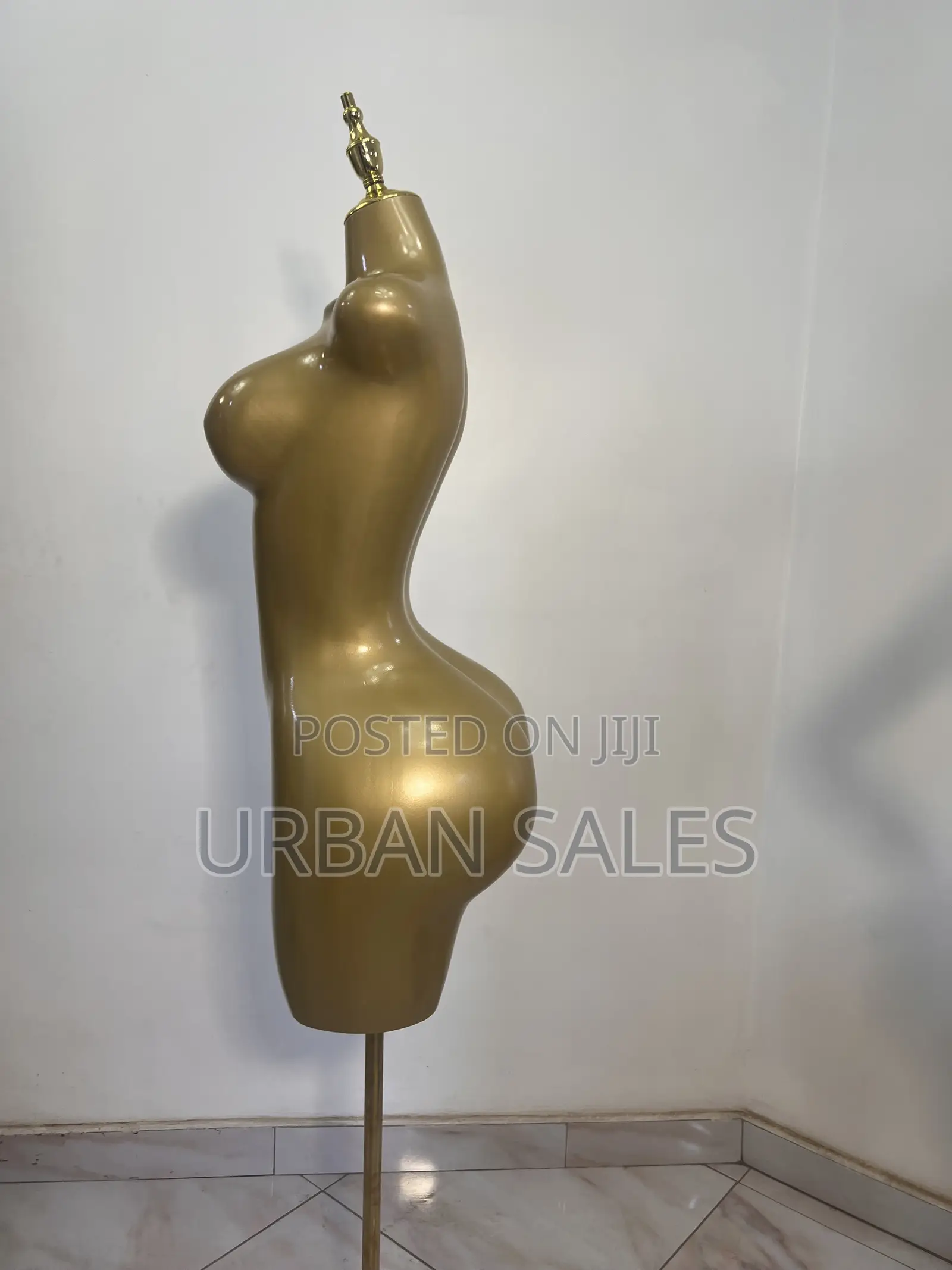 Gold BBL Female Mannequin Torso
