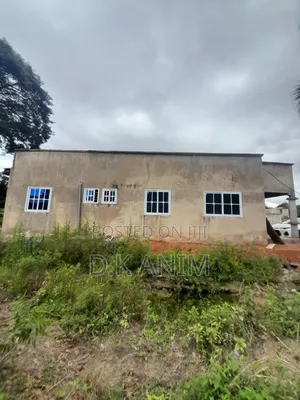 4bdrm Apartment in Ojobi Estate Kasoa, Awutu Senya East Municipal