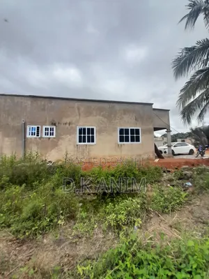 4bdrm Apartment in Ojobi Estate Kasoa, Awutu Senya East Municipal