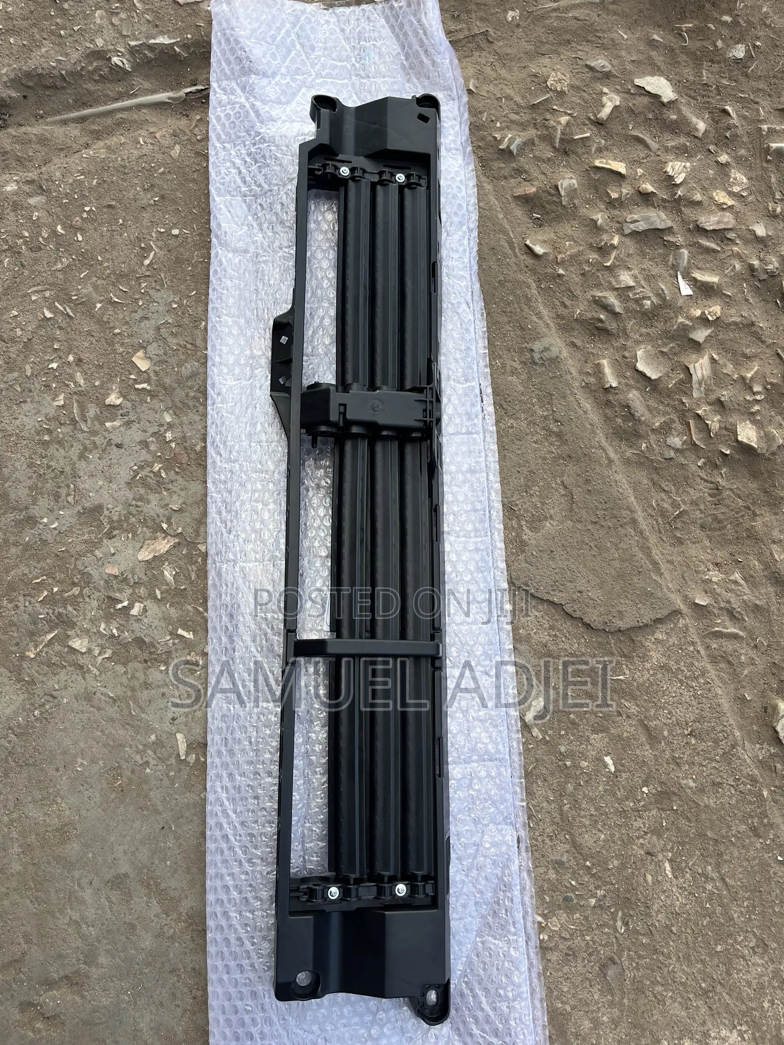 Honda CRV 2023 to 2025 Shutter Grille With Motor